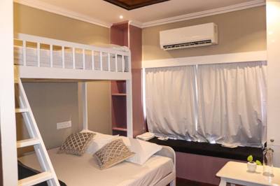 Black Pearl 5 — Alleppey premium & luxury houseboat