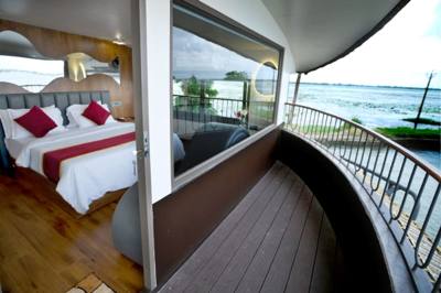 Exotica 6 — Alleppey premium & luxury houseboat