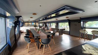 Lexica 2 — Alleppey ultra-luxury houseboat